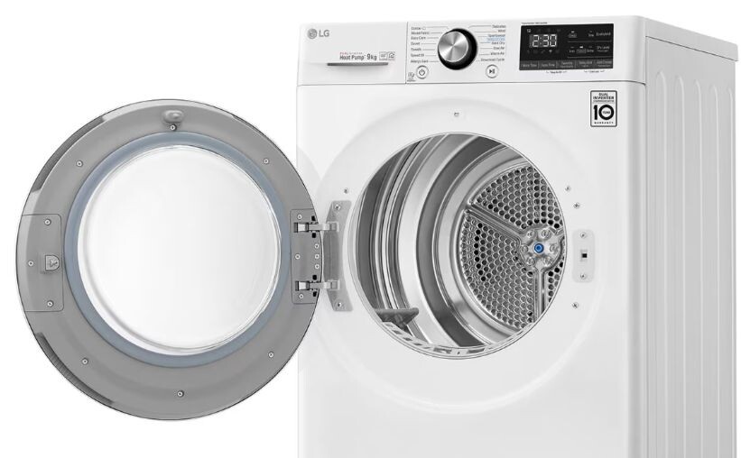 Cửa máy được làm bằng kính cường lực trong suốt