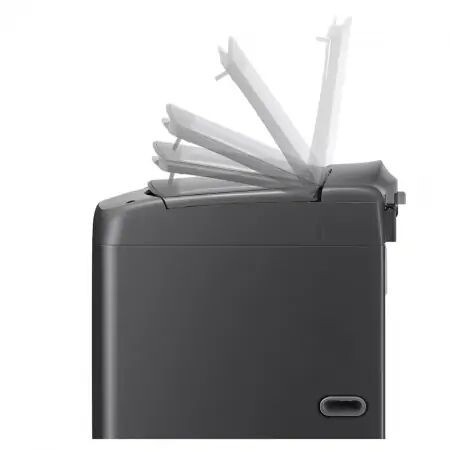 Nắp máy được làm từ kính cường lực, chắc chắn và đầy thẩm mỹ