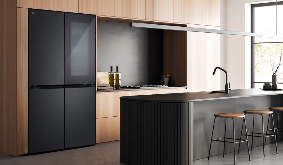 LG LFB53BLMI sở hữu màu tone màu đen nhám cực kỳ sang trọng và hiện đại