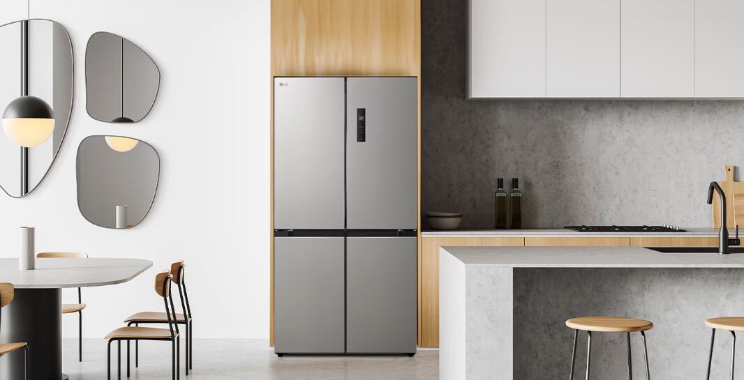 Thiết kế của tủ với màu sắc tối giản, đem đến vẻ hiện đại và sang trọng cho mọi không gian