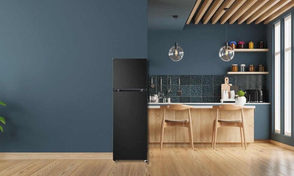 LTB26BLM được thiết kế với bề mặt kim loại sáng, kết hợp với tone màu đen sang trọng