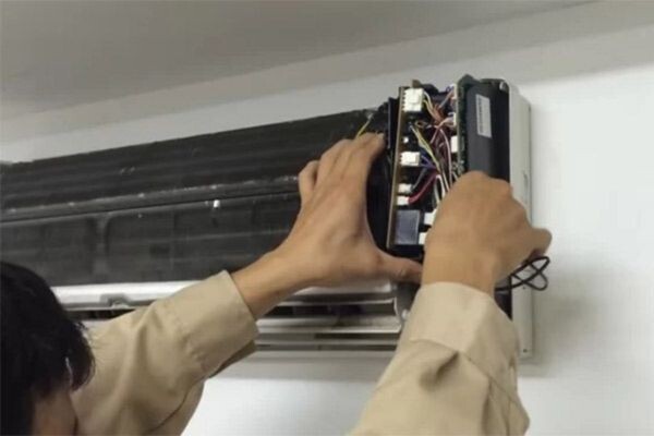 Điều hòa LG báo lỗi E4 - Cách xử lý hiệu quả