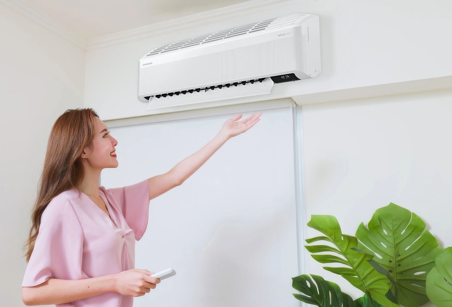 Samsung cũng cơ bản sẽ có tone màu chủ đạo là trắng giống với LG