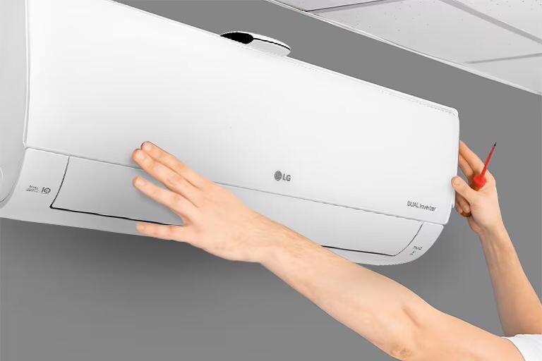 Phần dàn lạnh được thiết kế nguyên khối dễ dàng tháo lắp