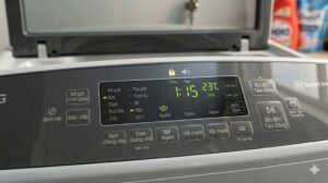 Biểu tượng khóa trẻ em Child Lock trên màn hình máy giặt LG