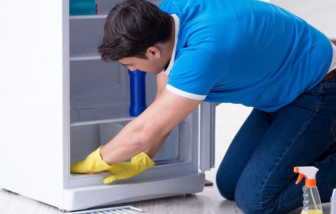 Tủ lạnh LG chảy nước ngăn mát